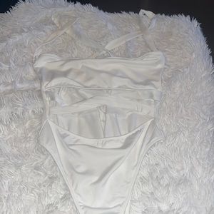 Bodysuit in Petite small!